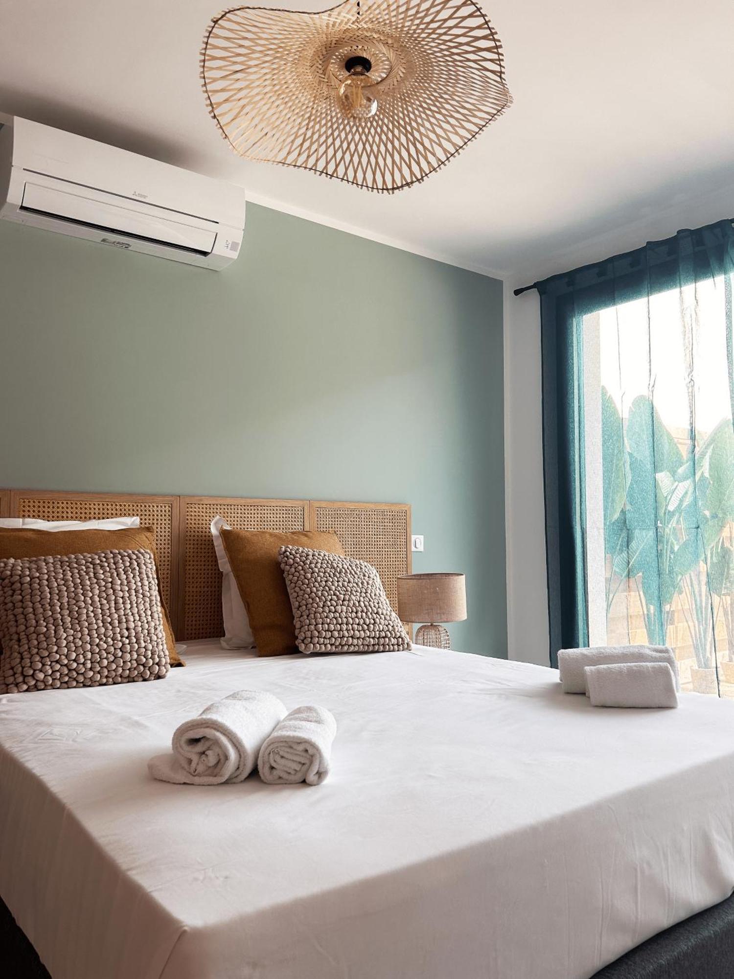 Hotel A Stretta Propriano  Luaran gambar